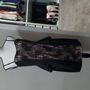 Bisou Bisou strapless gold and black lace evening dress sz large